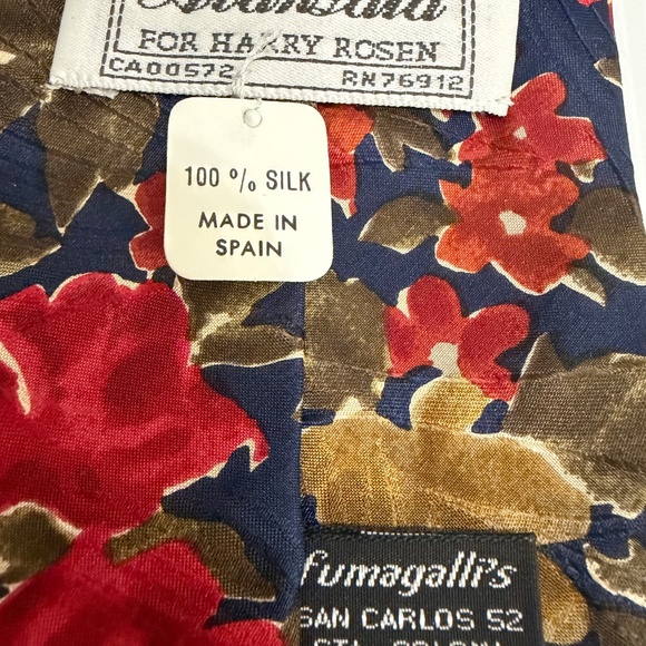 NWT Avanzata for Harry Rosen Tie Flower Pattern Made in Spain 100% Silk. - Picture 6 of 6